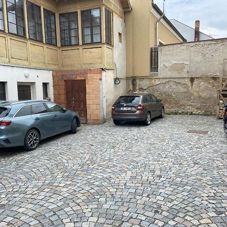 Aparthotel Slezak Litomysl Bagian luar foto