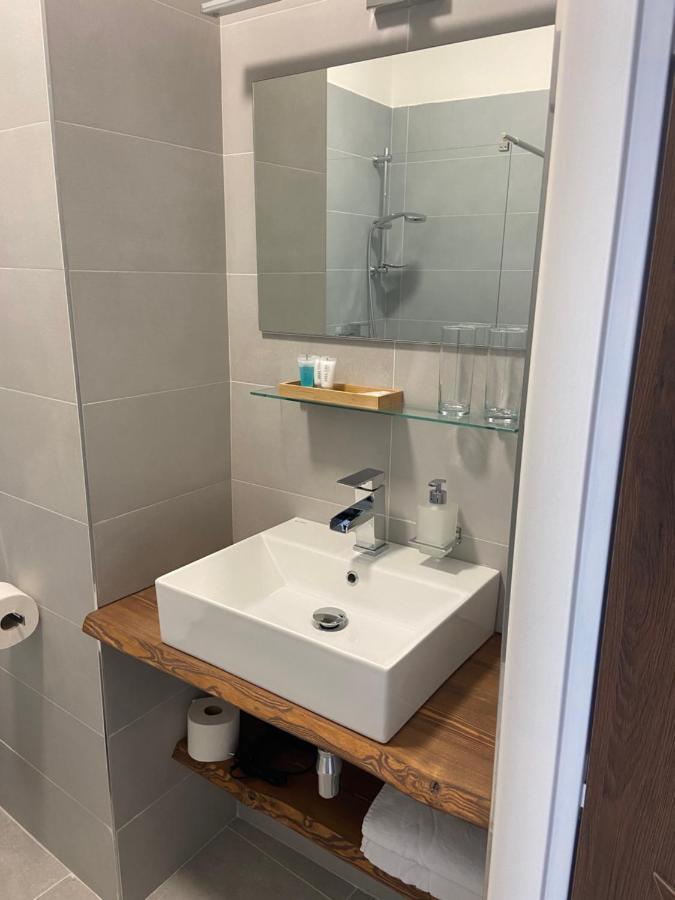 Aparthotel Slezak Litomysl Bagian luar foto