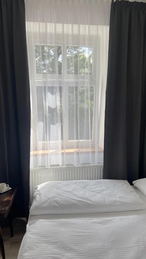 Aparthotel Slezak Litomysl Bagian luar foto