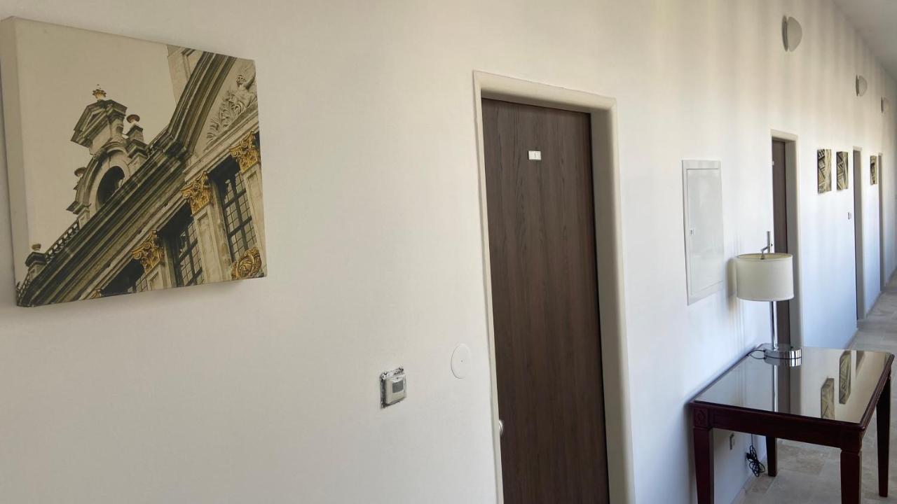 Aparthotel Slezak Litomysl Bagian luar foto