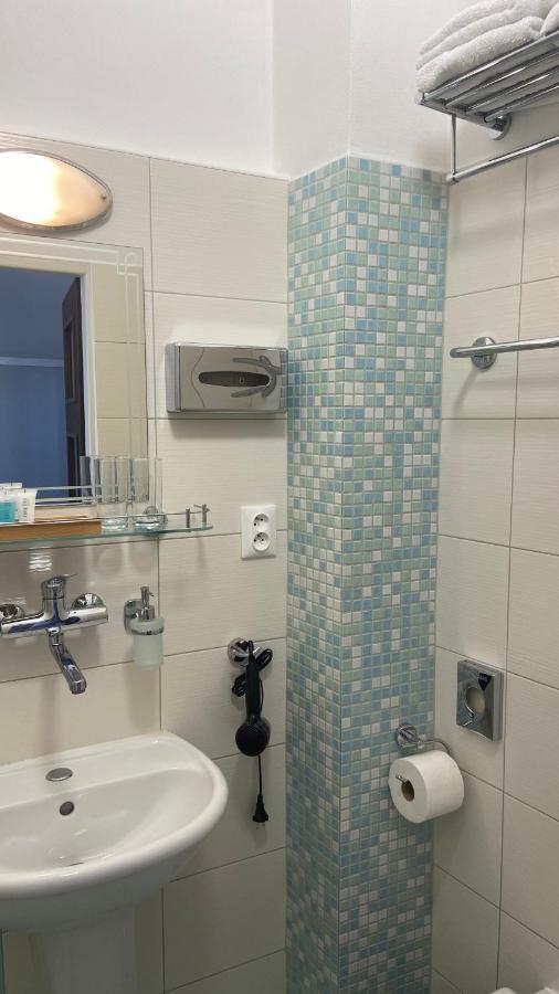 Aparthotel Slezak Litomysl Bagian luar foto