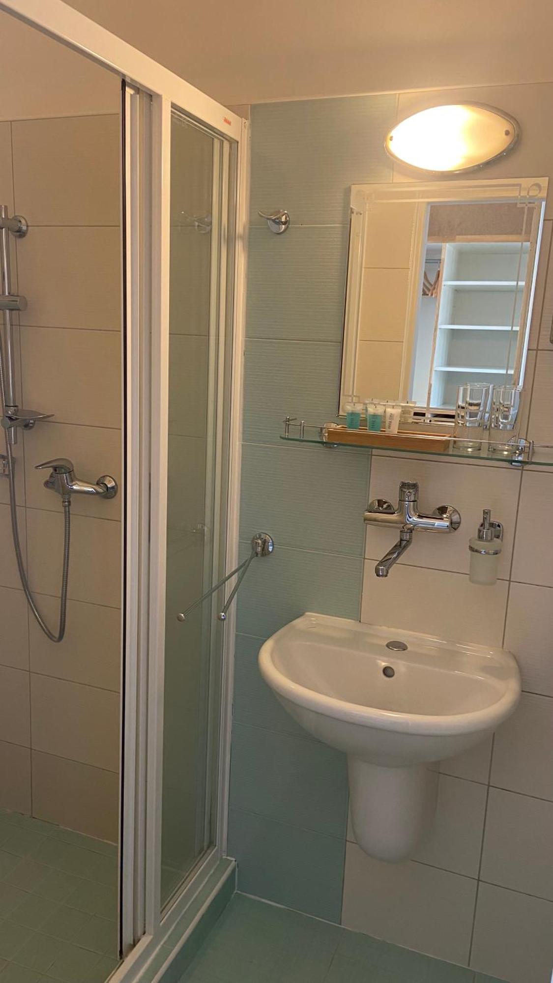 Aparthotel Slezak Litomysl Bagian luar foto